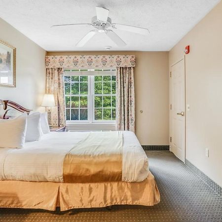 The Willowbrook Golf Hotel At Split Rock Lake Harmony Extérieur photo