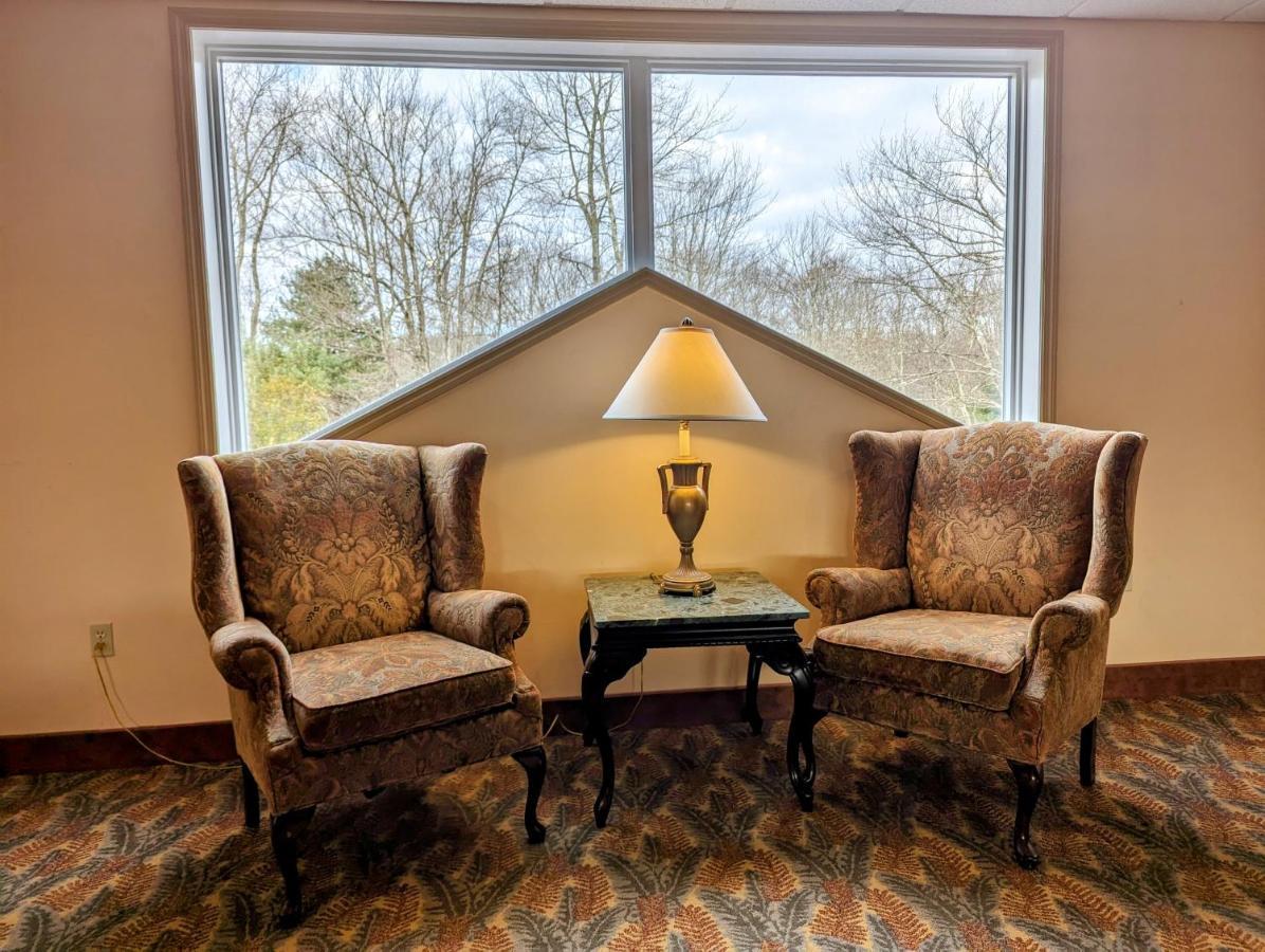 The Willowbrook Golf Hotel At Split Rock Lake Harmony Extérieur photo