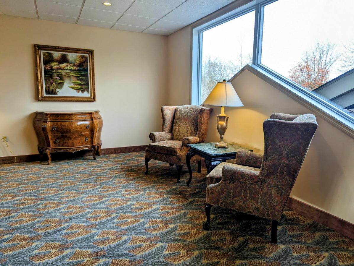 The Willowbrook Golf Hotel At Split Rock Lake Harmony Extérieur photo